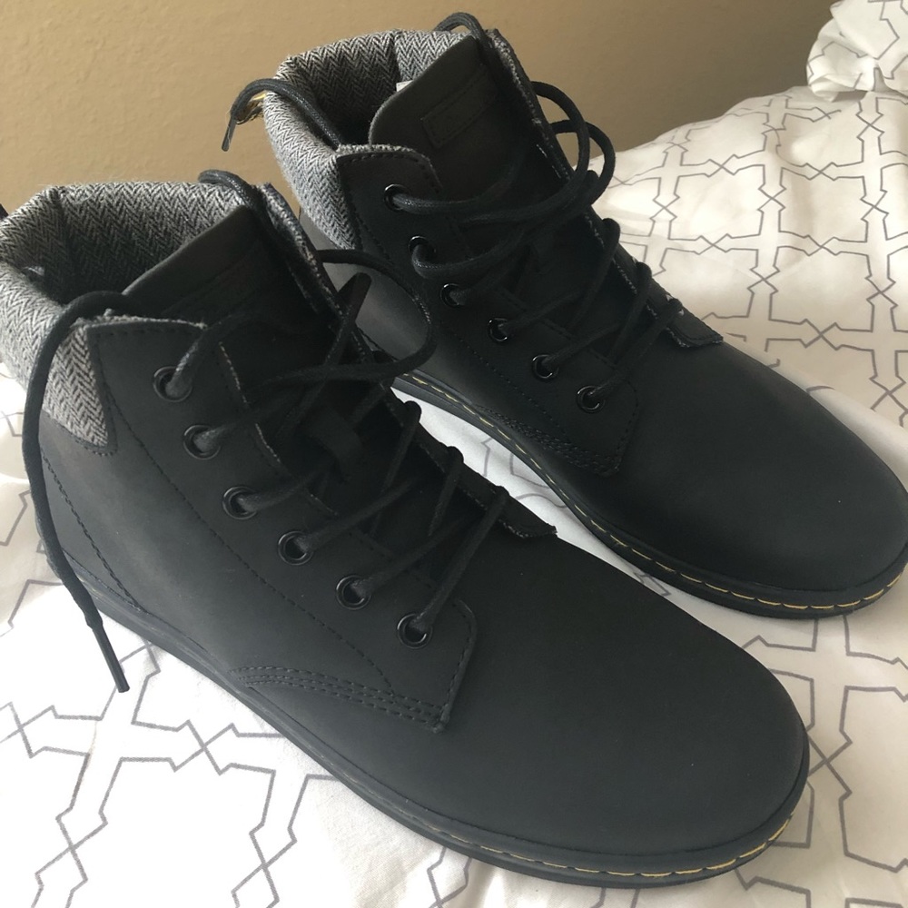 Dr. Martens Maelly
